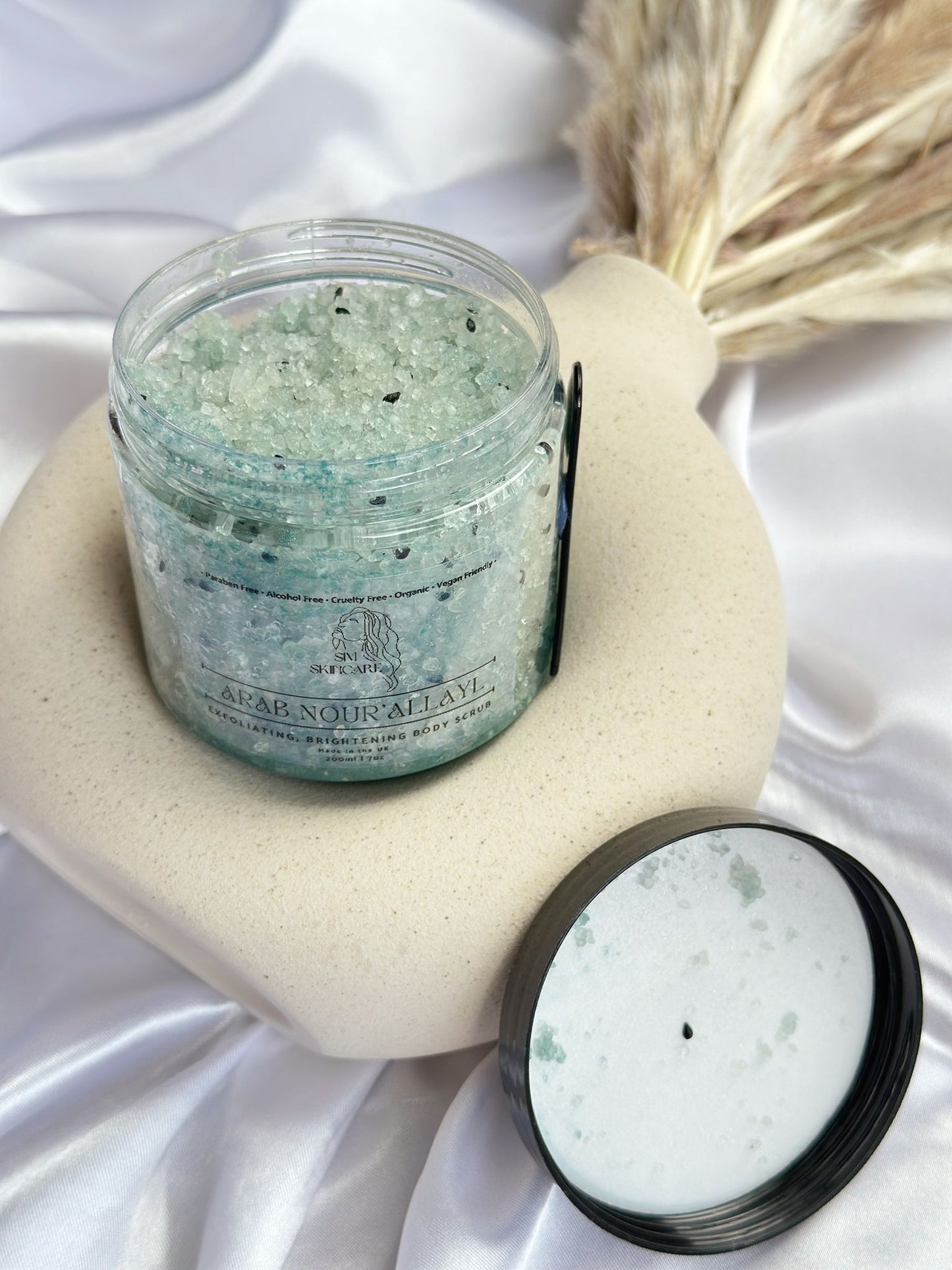 Exfoliating, Brightening Body Scrub